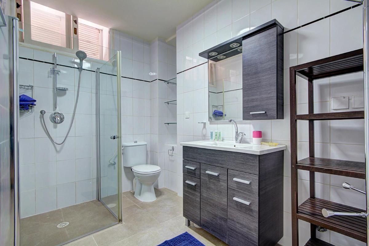 Lisetta Apartment Tel Aviv Bagian luar foto